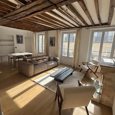 Apartmán Authentic Charm Carre Des Antiquaires *